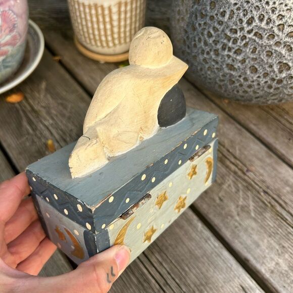 Indonesian Folk Art Sleeping Bhudha Box Carved Wood Hand Painted Stars Moon - Picture 7 of 14